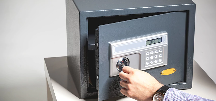Jewelry Safe Unlocking Service in Bracebridge, Ontario