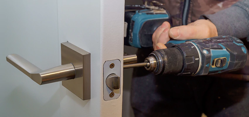 Broken Door Handle Lock Repair in Bracebridge, Ontario