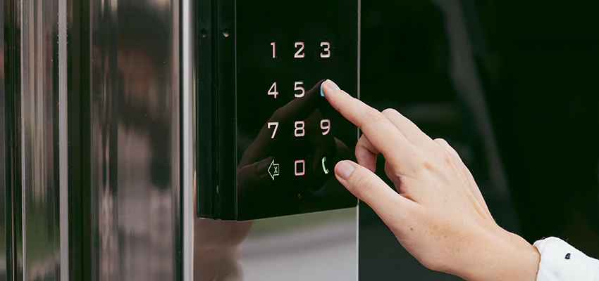 Keyless Door Entry System in Bracebridge, ON