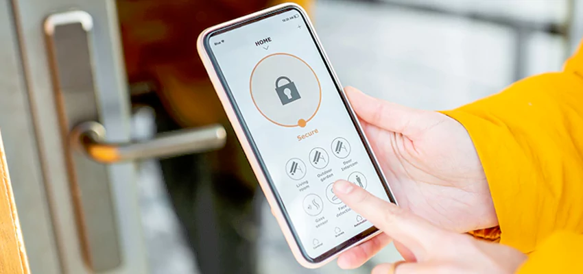 Digital Front Door Lock Repair And Installation in Bracebridge, Ontario