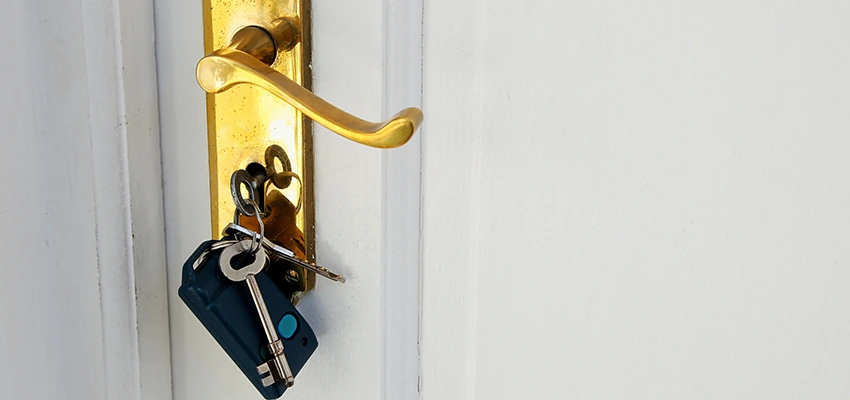 Broken Door Key Extraction in Bracebridge, ON