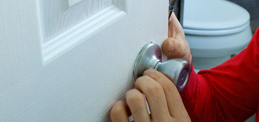 Vintage Door Knob Replacement in Bracebridge, ON