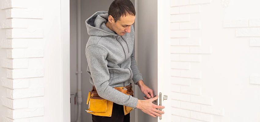 Nighttime Locksmith Near Me in Bracebridge, ON